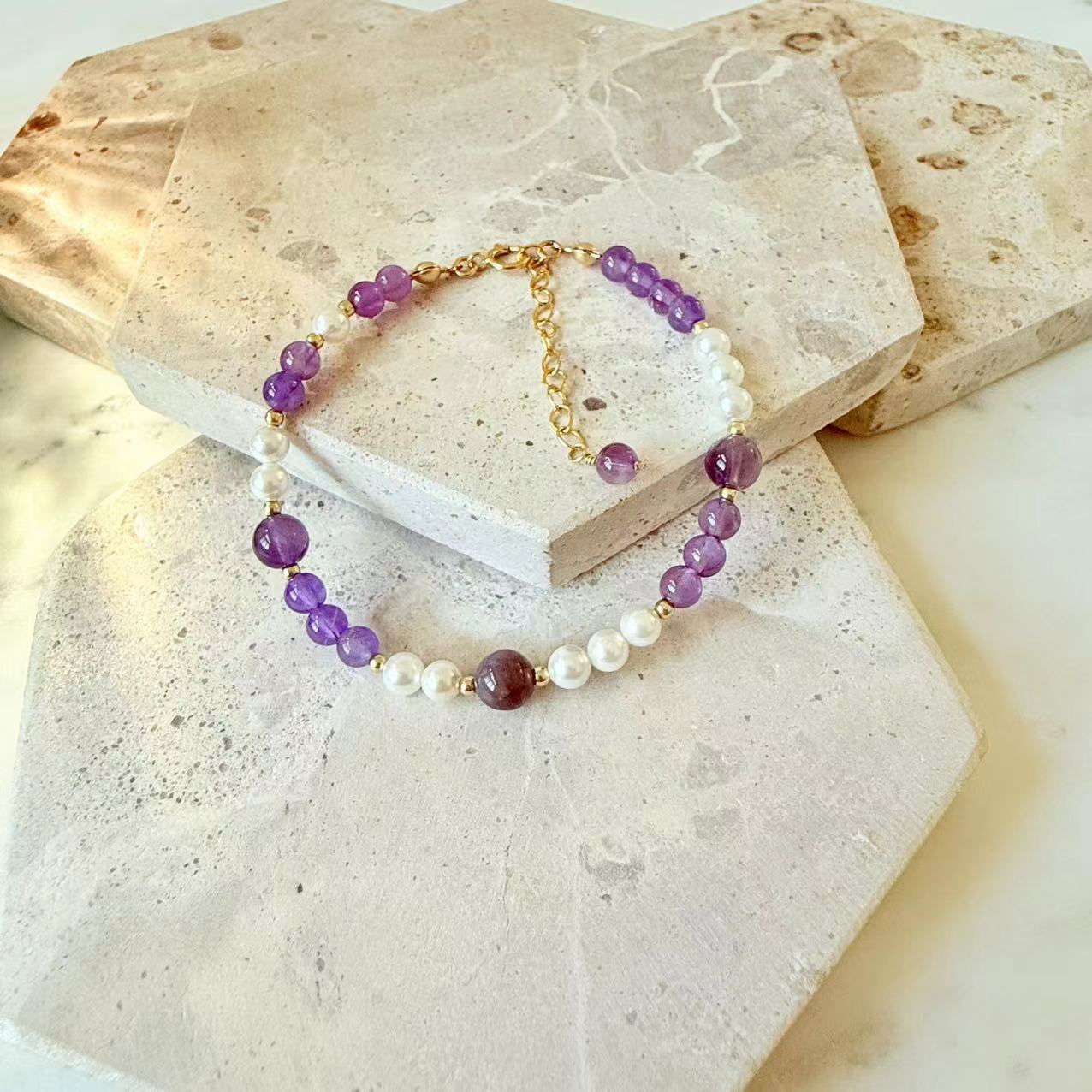 Baroque - Amethyst and Shell Pearl 14K Gold Filled Beaded Bracelet