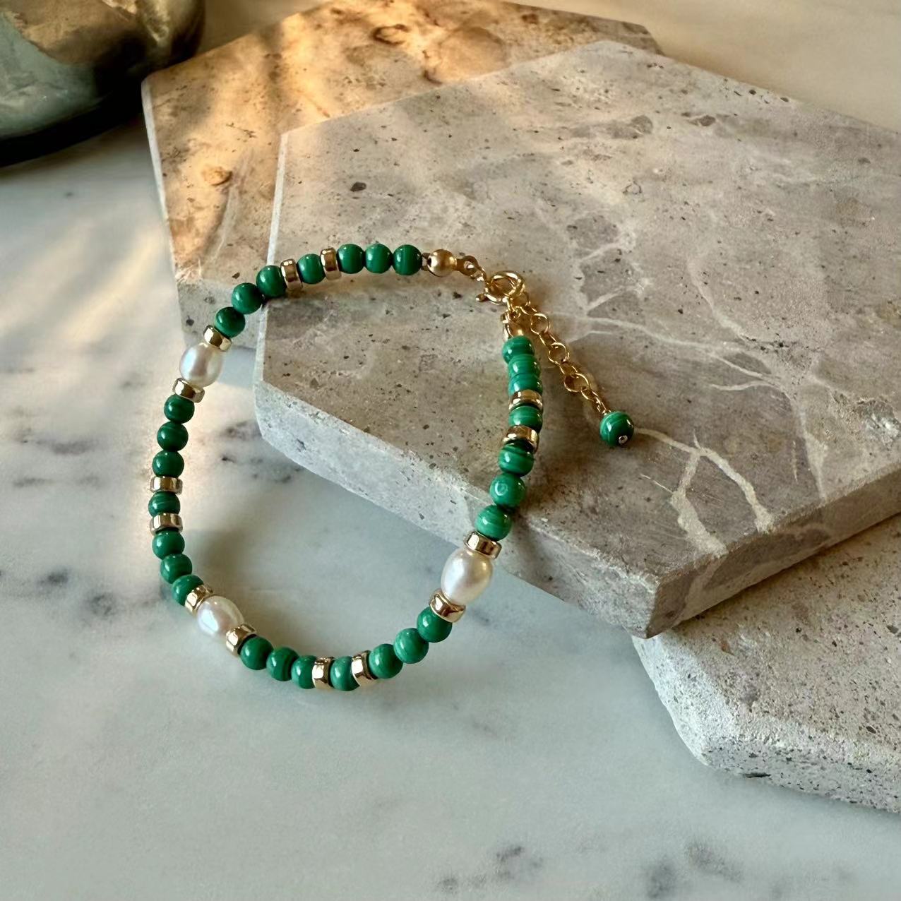 Malachite - 4mm Malachite and Freshwater Pearl 14K Gold-Filled Beaded Bracelet