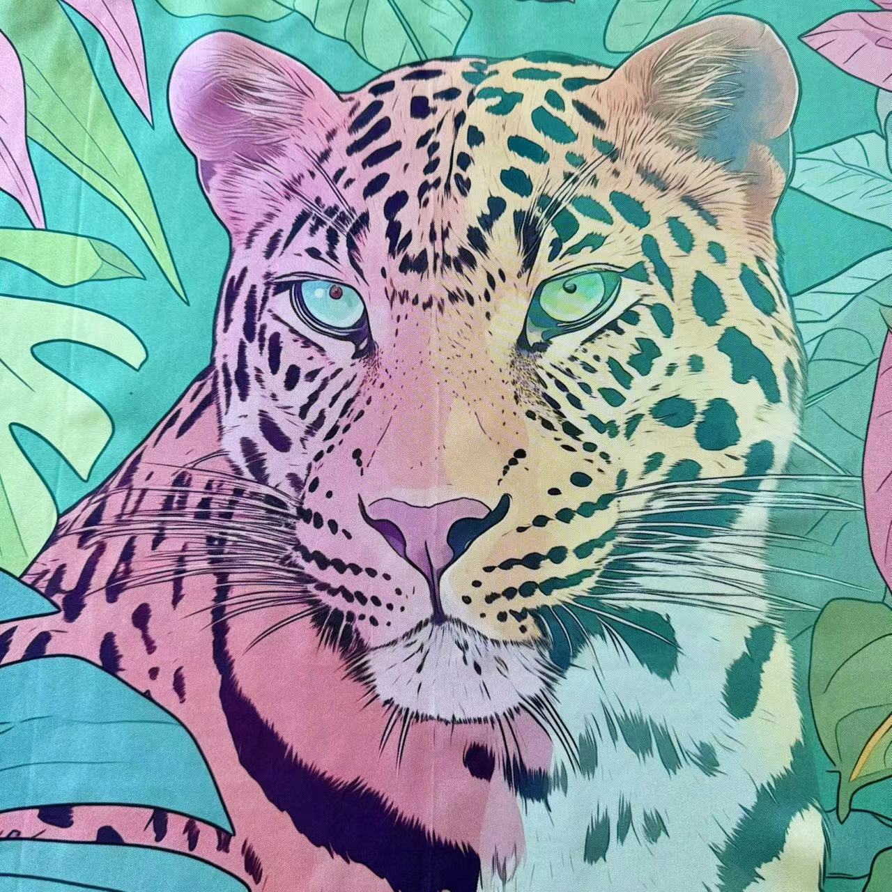 27" Square Scarf - Jungle Leopard